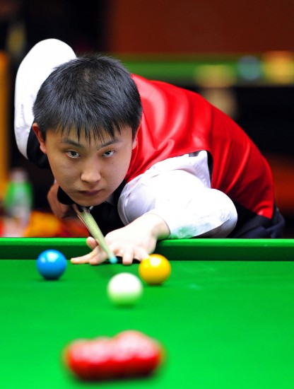 帕杜将矛头 帕杜将矛头