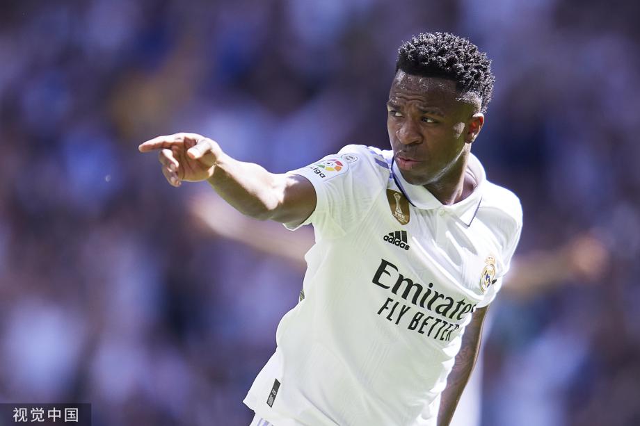 坚实的后盾 坚实的后盾