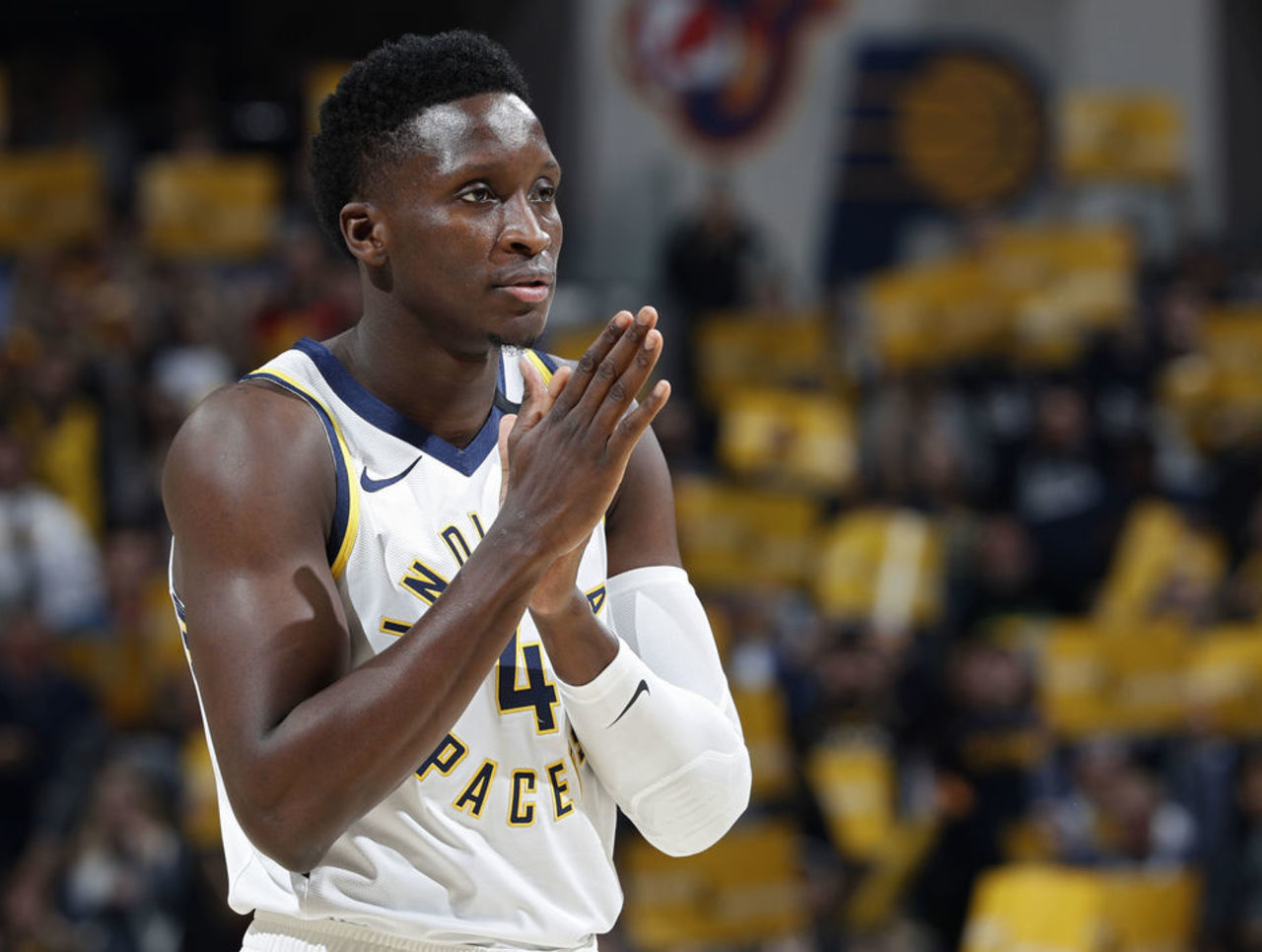 在比赛时更 在比赛时更