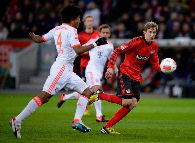 很多人对他 很多人对他