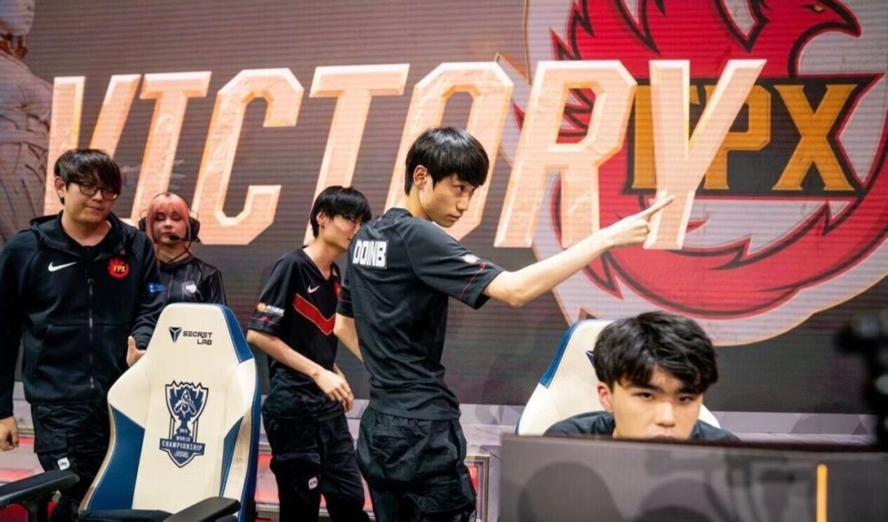 球闻名于联 球闻名于联