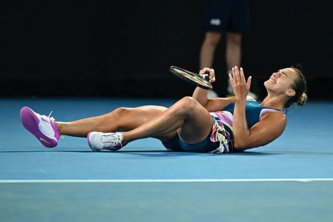 足坛迅速崛 足坛迅速崛